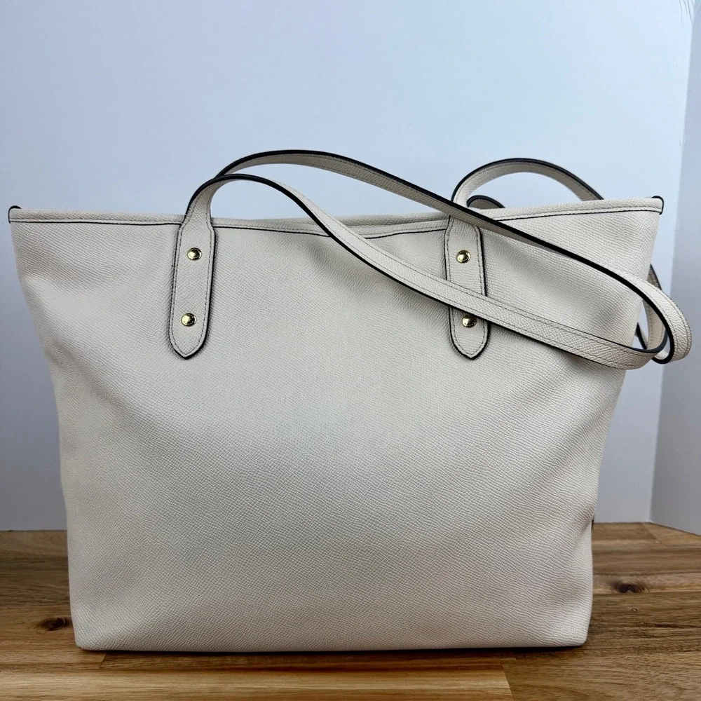 Coach City Tote Chalk White Crossgrain Leather Zip Top Shoulder Bag F58846
